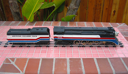 Lee Lines Daylight GS-4 Standard Gauge American Freedom Train Model